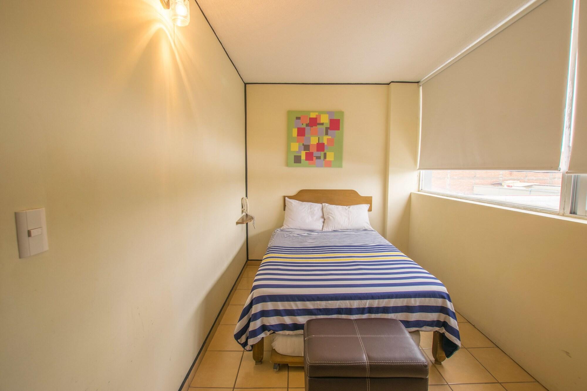 Hotel Mateos 1215 León Exterior foto